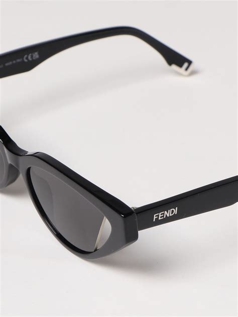 occhiali fendi con le f sulla lente|Occhiali da sole Fendi First in Nero .